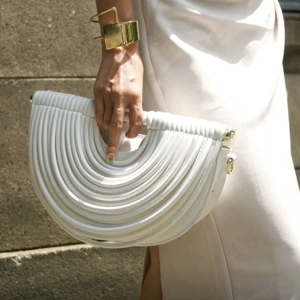 Summer Ready Purse Perfect For A Wedding - Picture 8 of 8